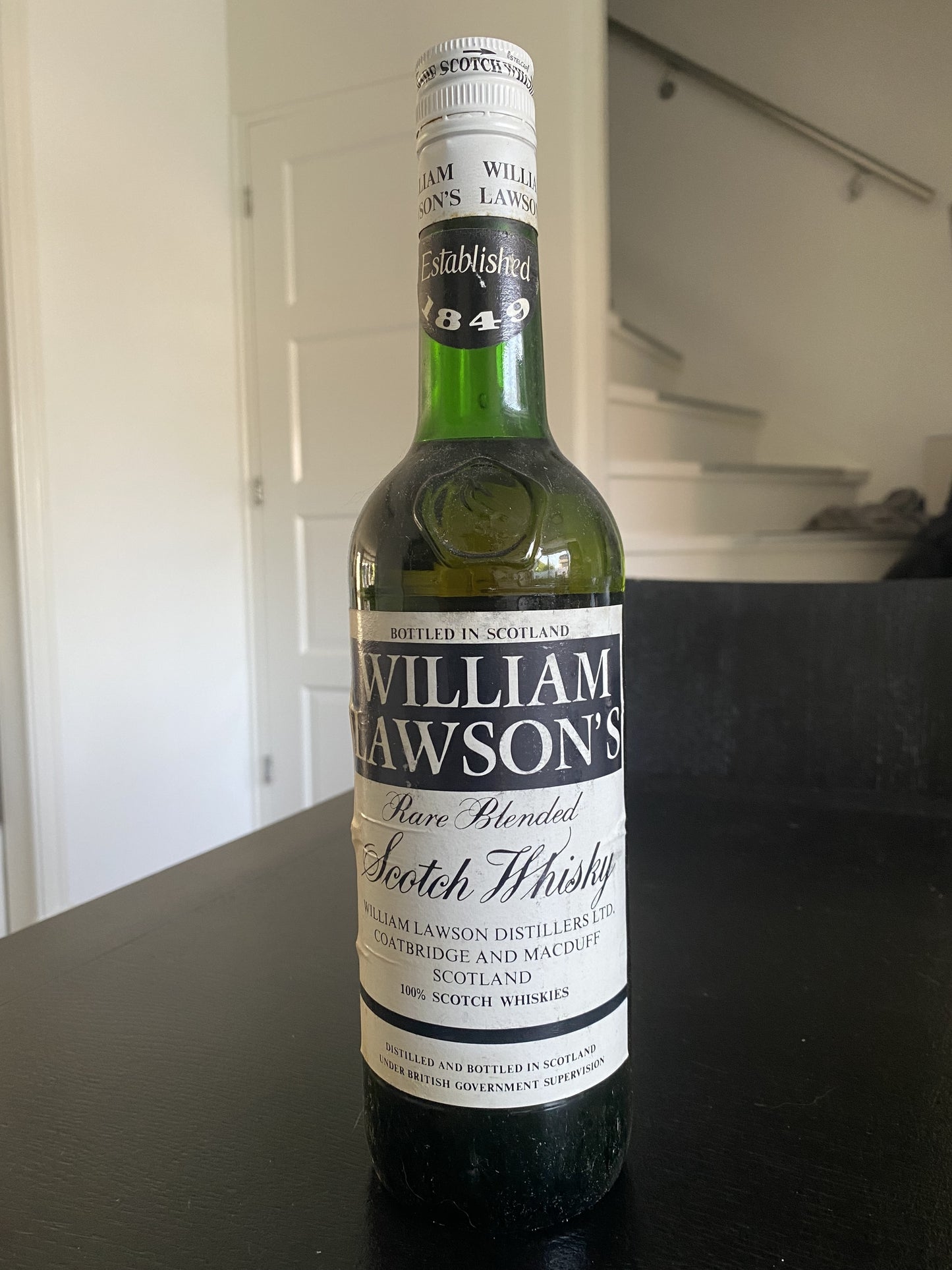 William Lawson's rare blended - 70's bottle - full bottle
