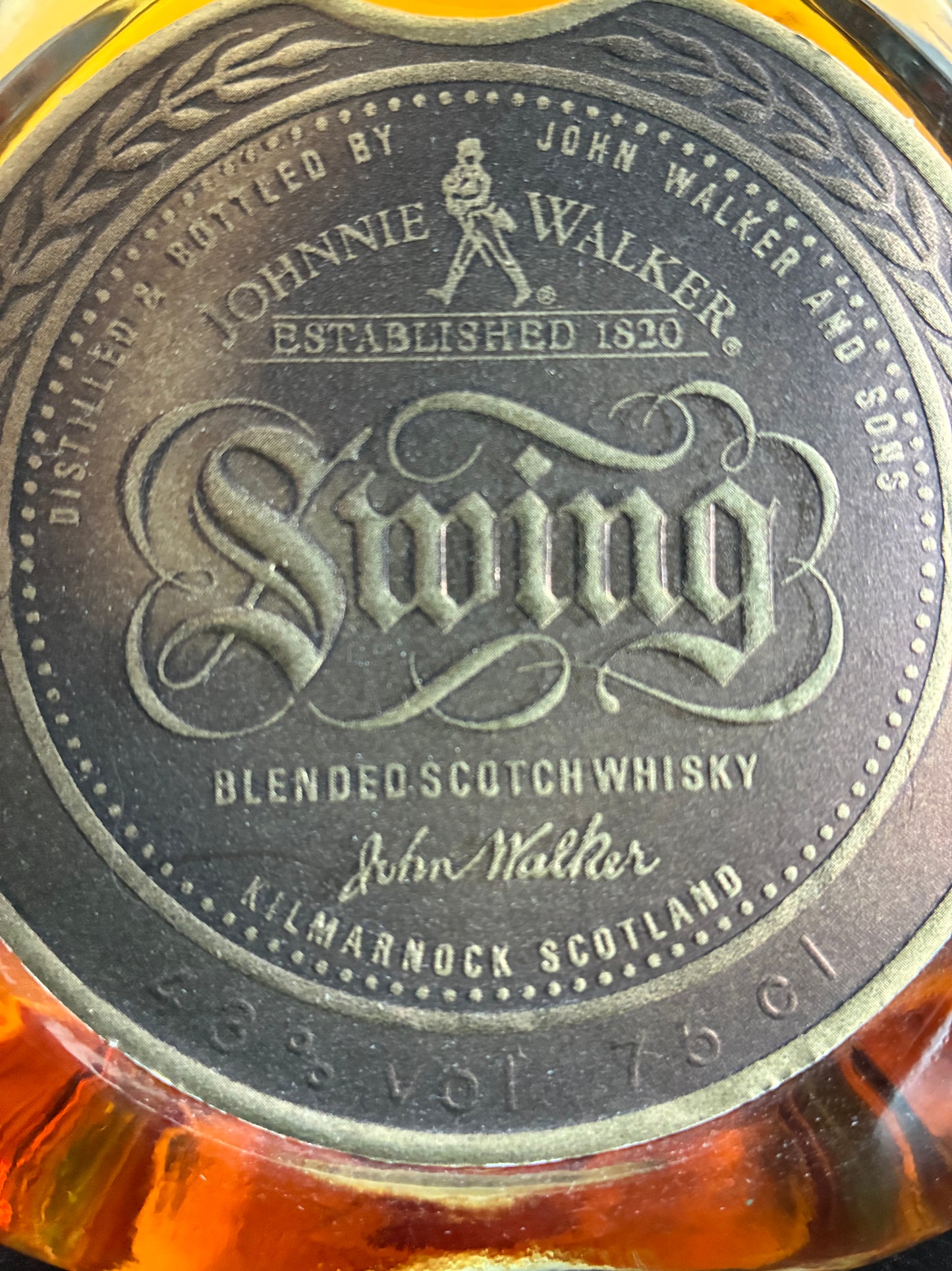 Johnnie Walker Swing - full bottle