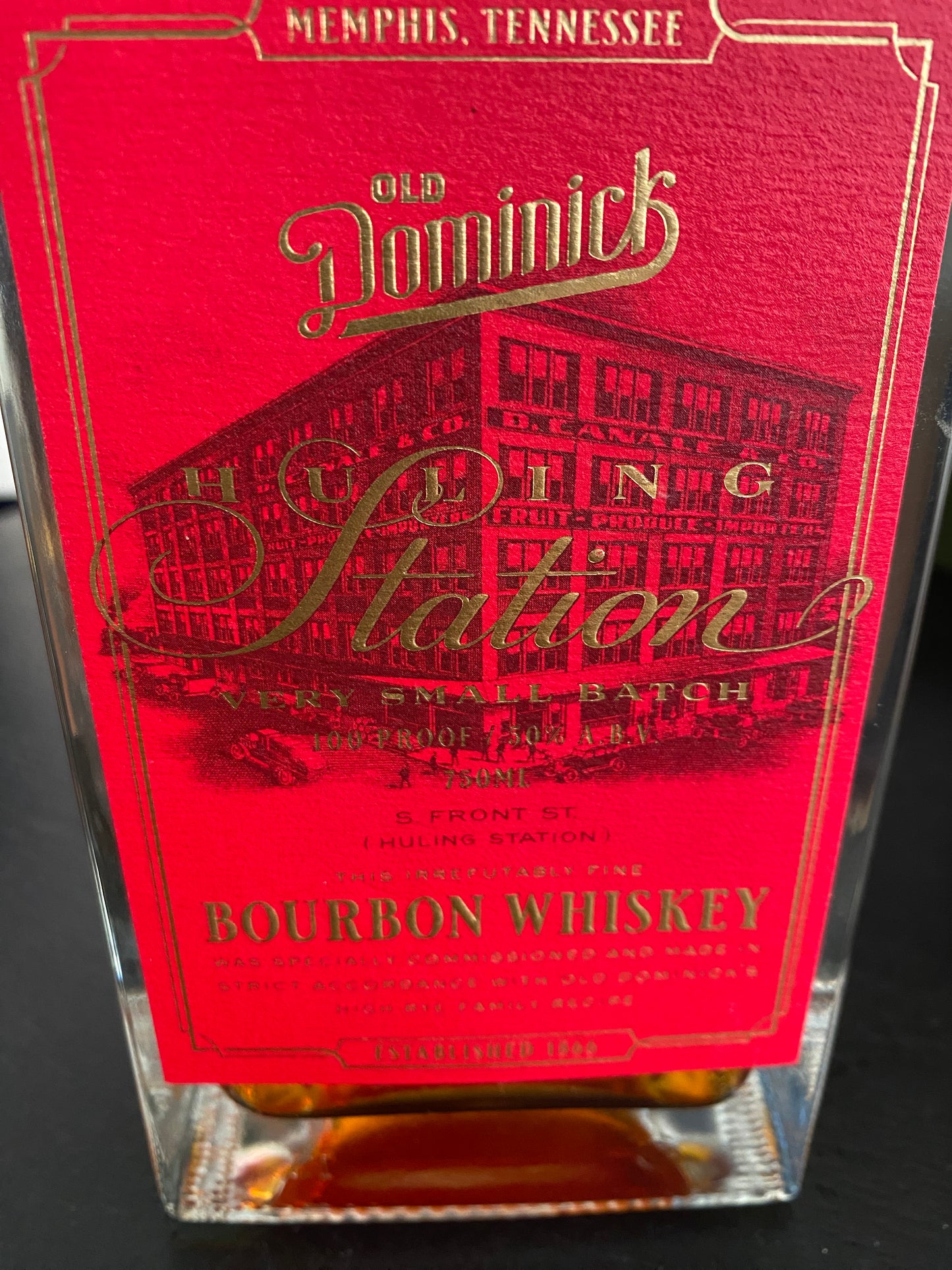 Huling Station - very small batch - bourbon from Old Dominick - 6cl