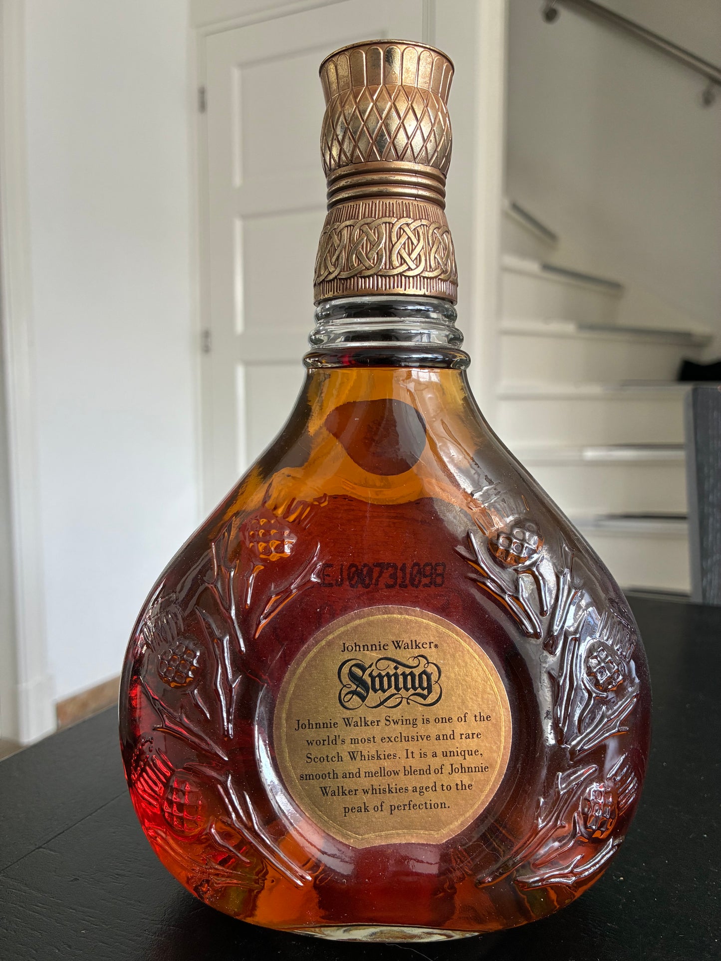 Johnnie Walker Swing - full bottle