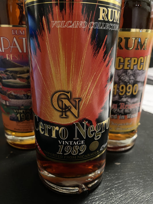 Cerro Negro Vintage 1989 - rum from Nicaragua - 6cl