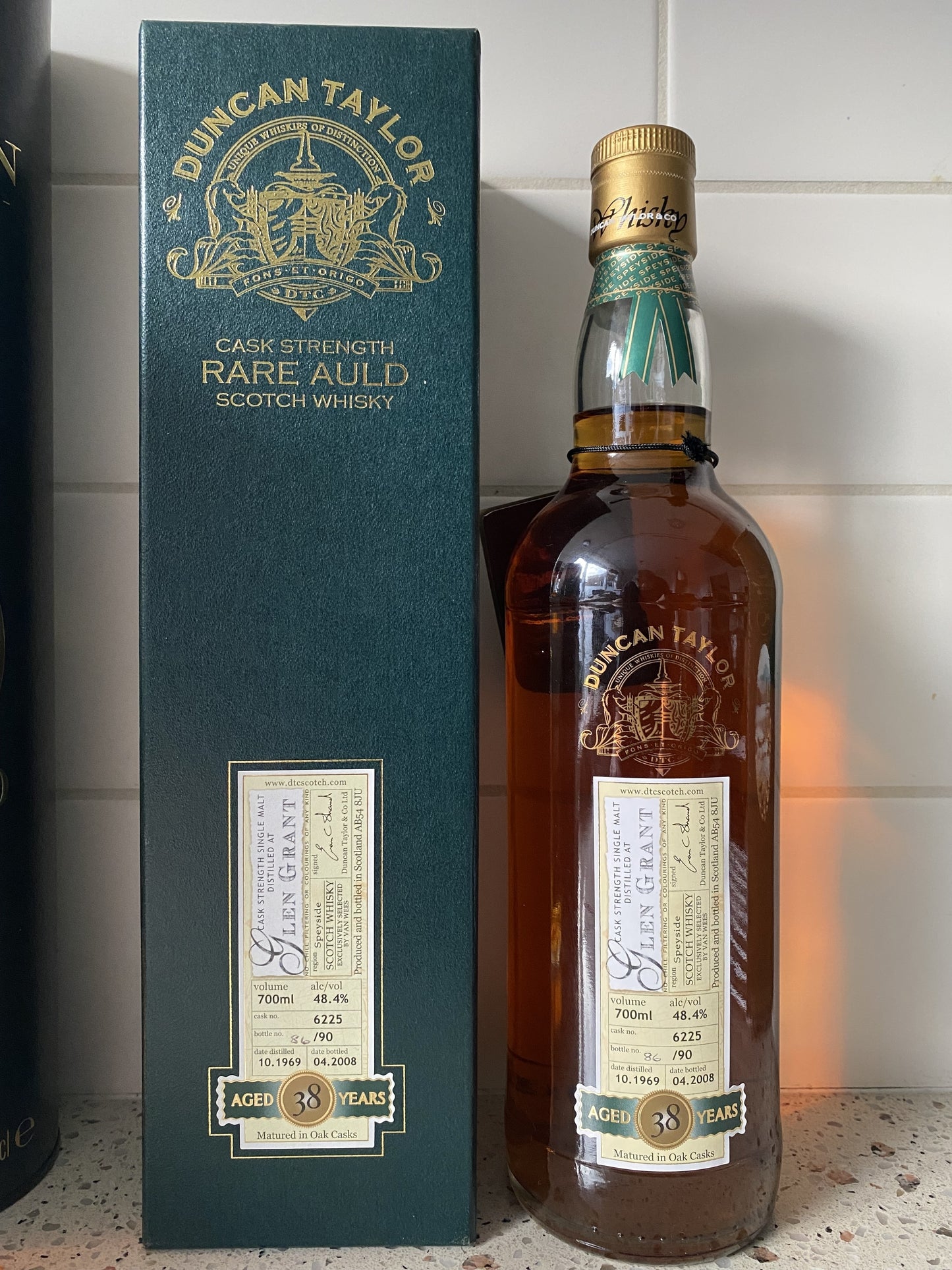 Glen Grant 1969 - 38y DT single cask 6225 - 6cl