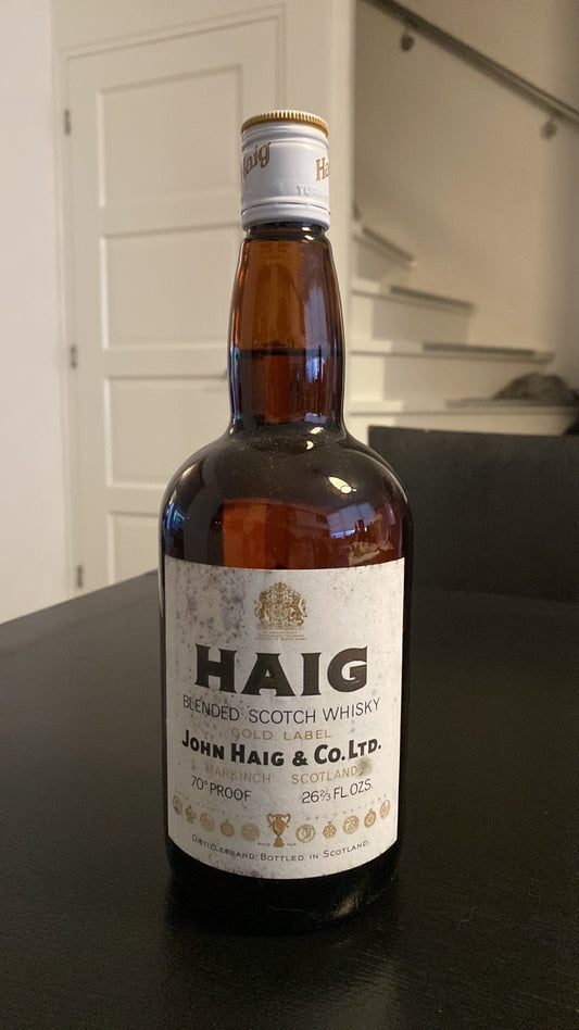 Haig gold label - 70 proof - 70's bottle - full bottle