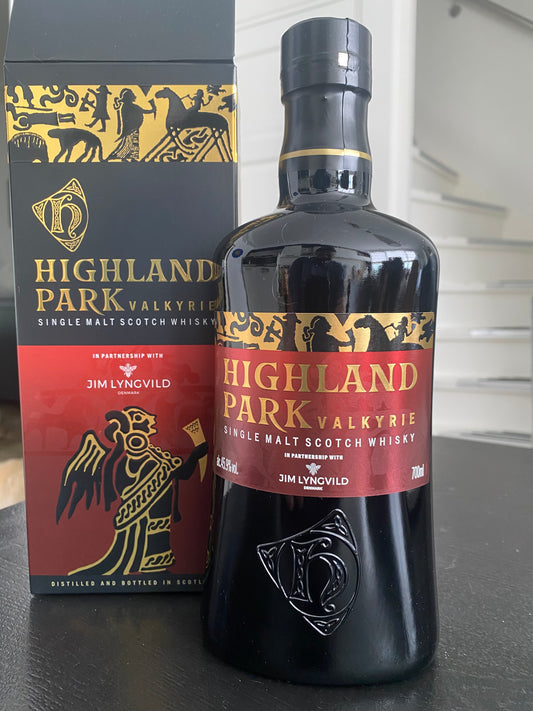 Highland Park Valkyrie OB - full bottle