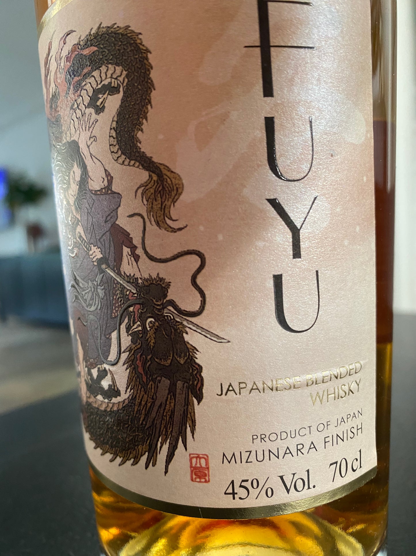 Fuyu japanese blended whisky - full bottle