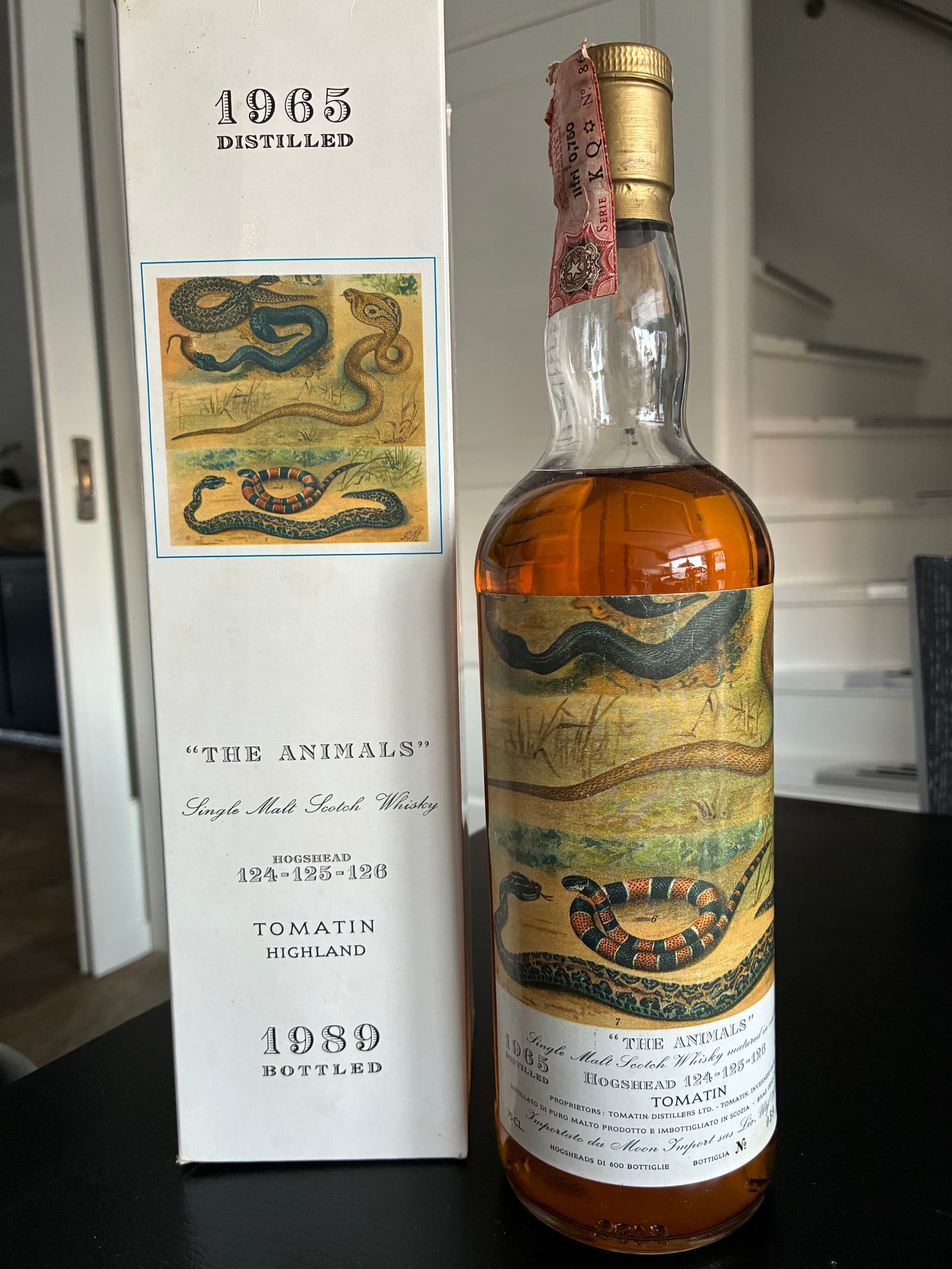 Tomatin 1965 - 1989 Moon Import The Animals - full bottle